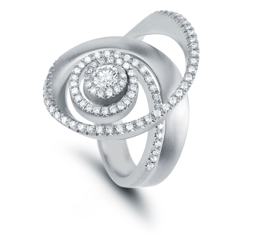 Buy Mia by Tanishq 18 Karat Yellow Gold Sparkle Diamond Ring Online At Best  Price @ Tata CLiQ